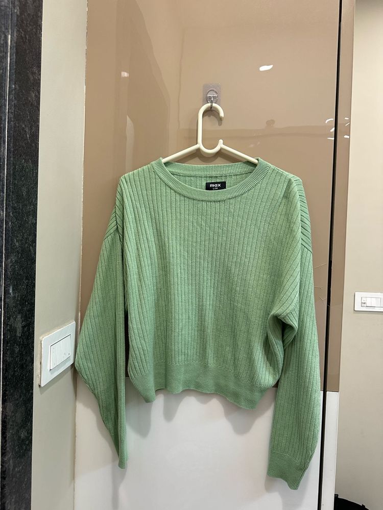 Cropped Ribbed Knit Sweater