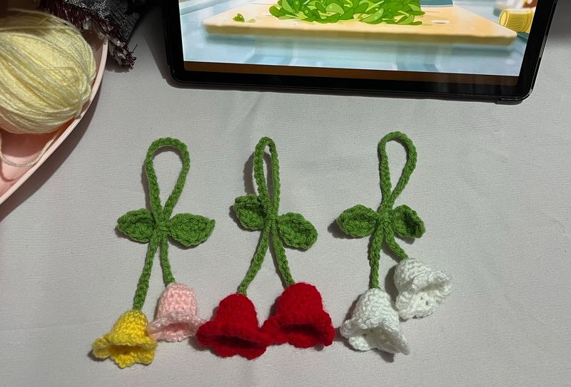 Crochet Flower Charm(1 piece)