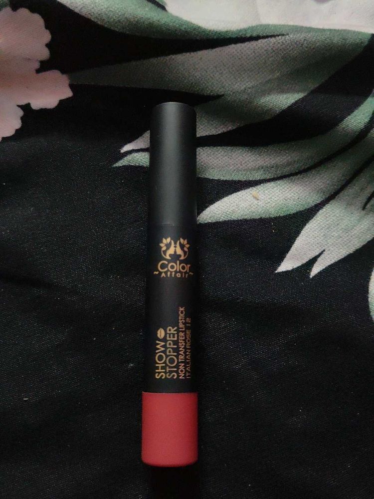 Color Affair Show Stopper Lipstick