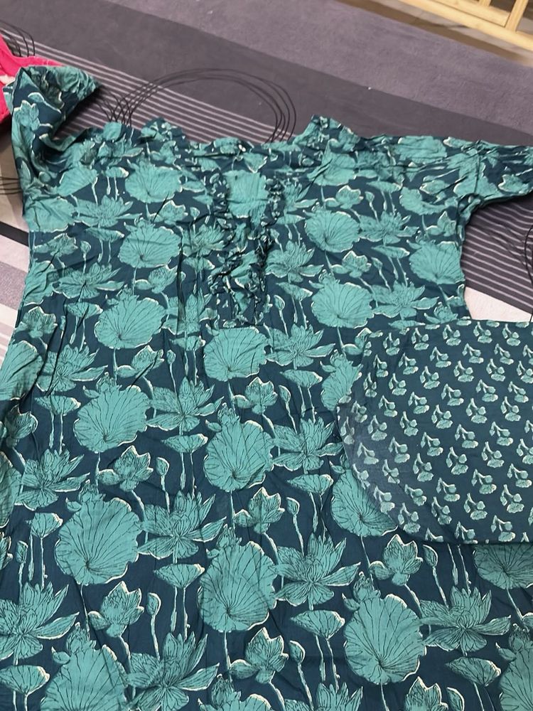 Elegant Floral Kurta Set