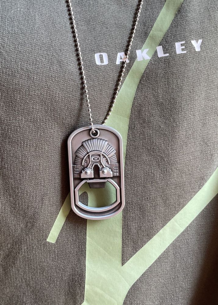 Oakley dog tag