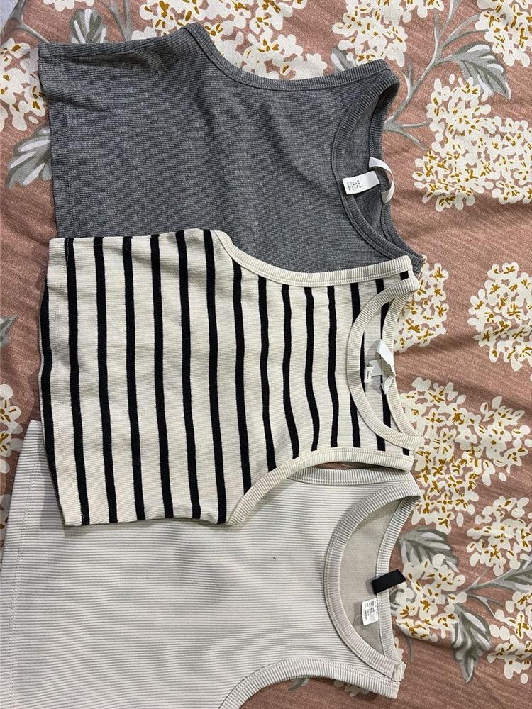 H&amp;M Crop top Bundle