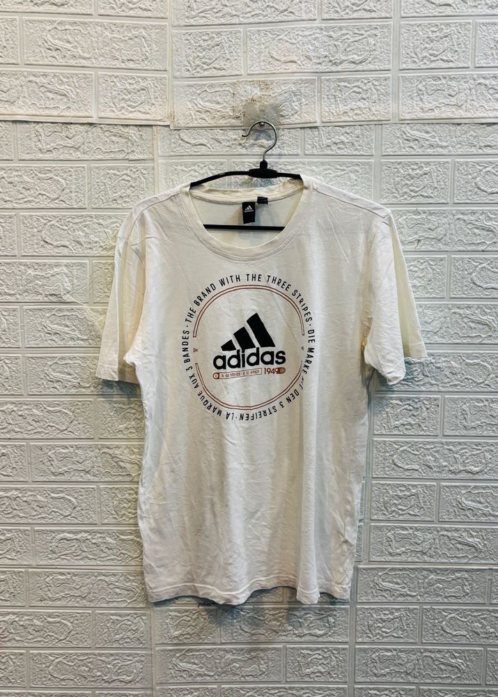 🇺🇸 Adidas imported T-Shirt
