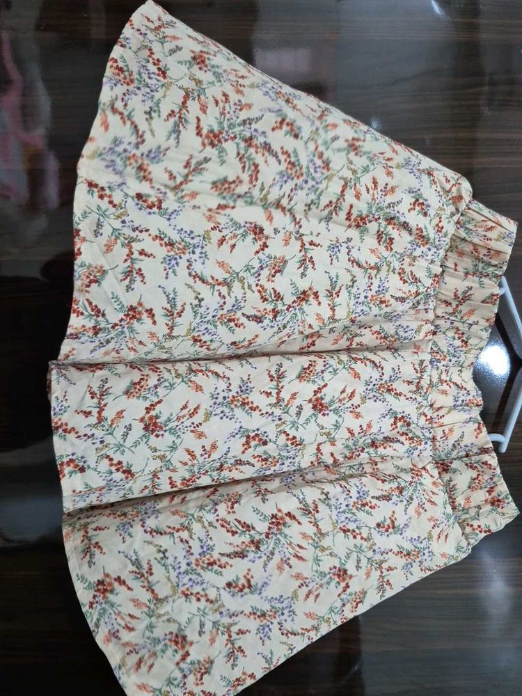 Floral Print Mini Skirt