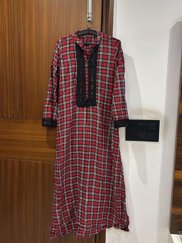 winter Red Plaid Kurta with Black Lace