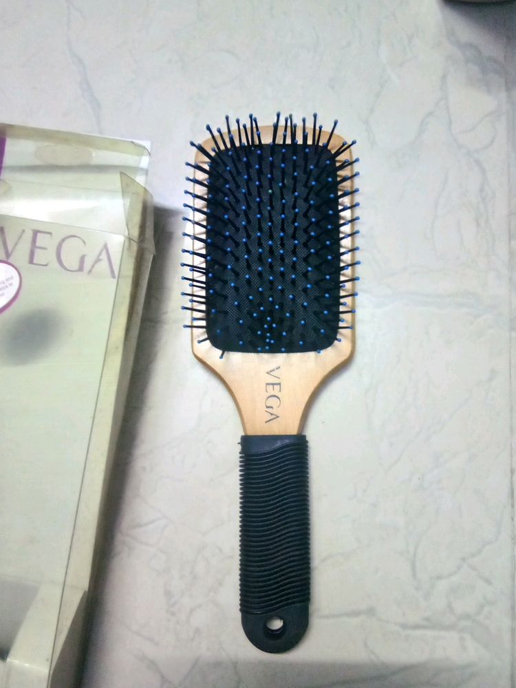 Vega Matrix Biolage Hair Brush
