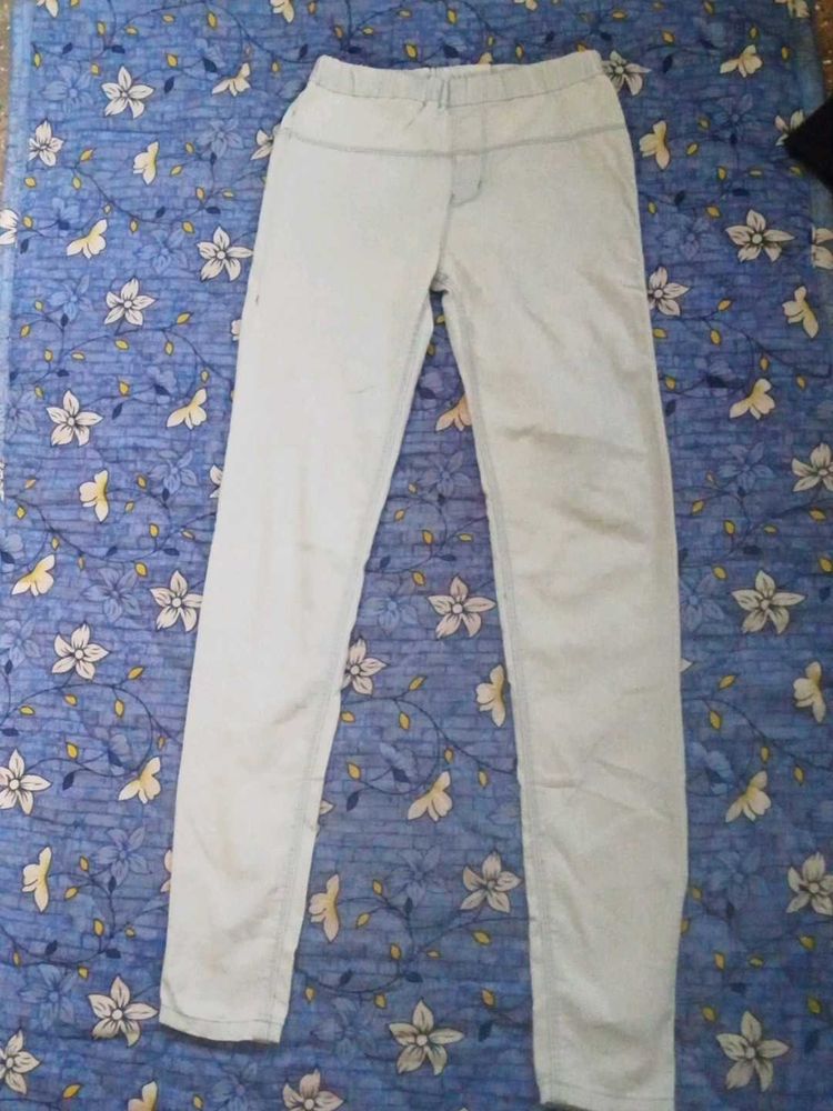 Light Wash Skinny Fit Jeans
