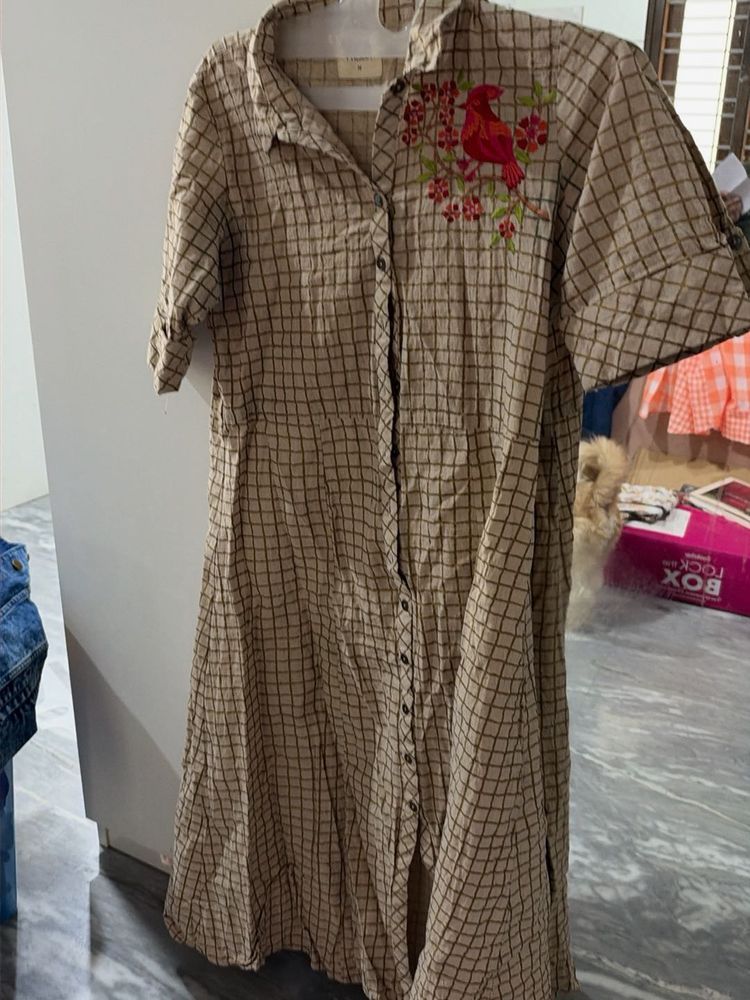 Embroidered Checkered Kurta