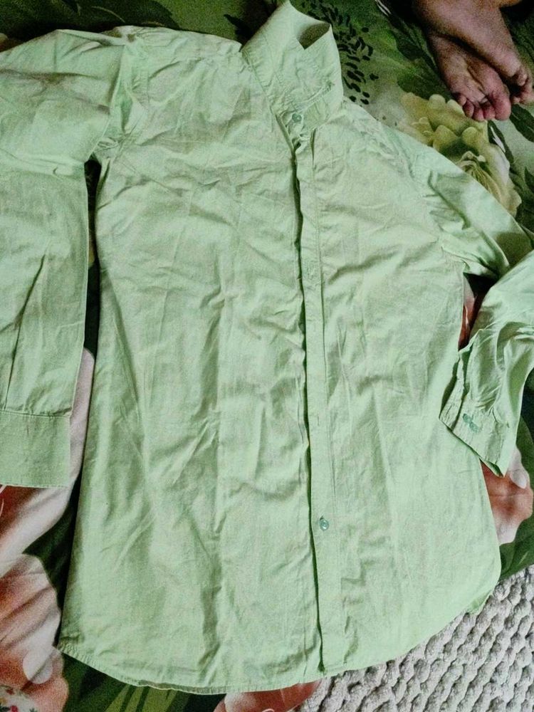 Mens. Shirt...