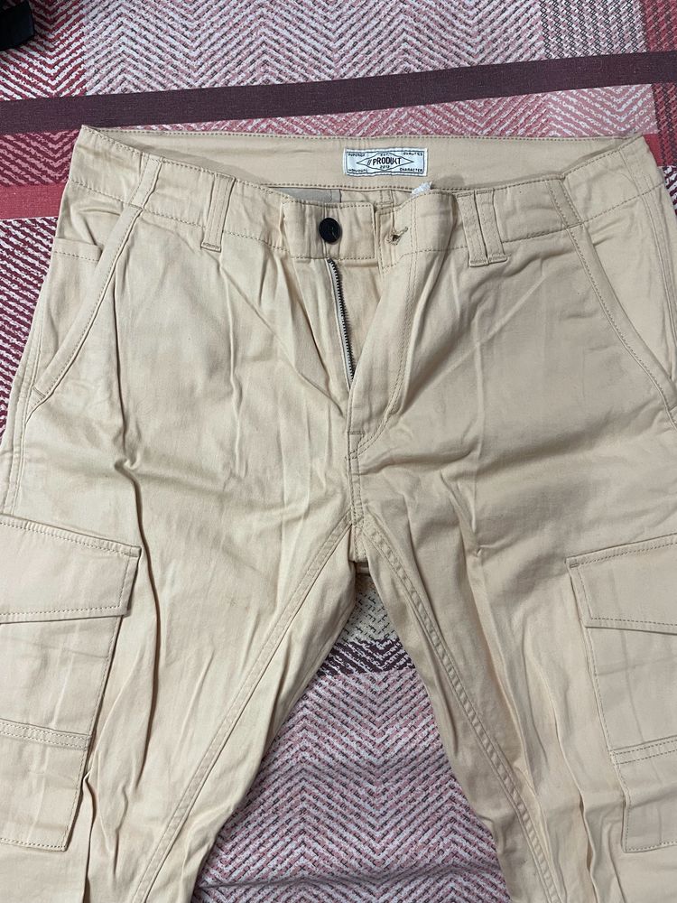 Beige/cream color Cargo Pants
