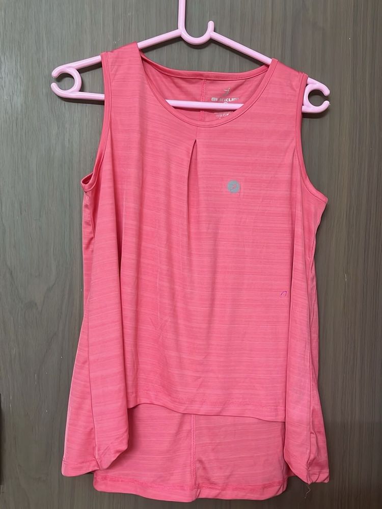 New branded gym wear top for M &amp; L