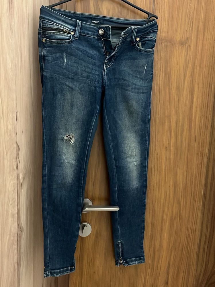 ONLY Women's Blue Distressed Jeans