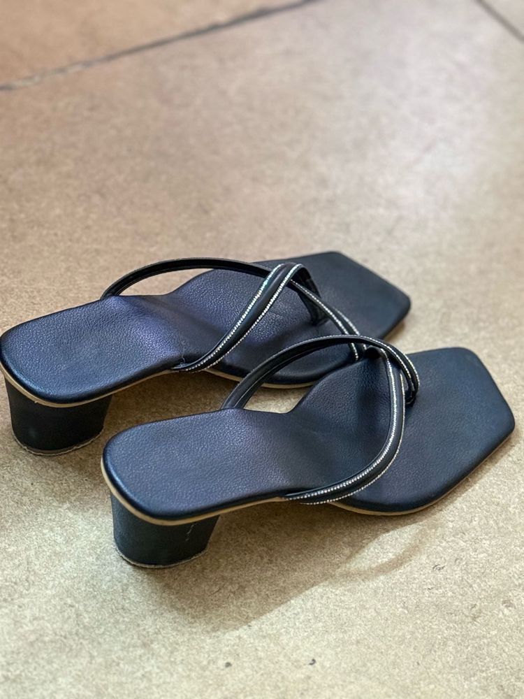 Chic Black Square Toe Block Heels