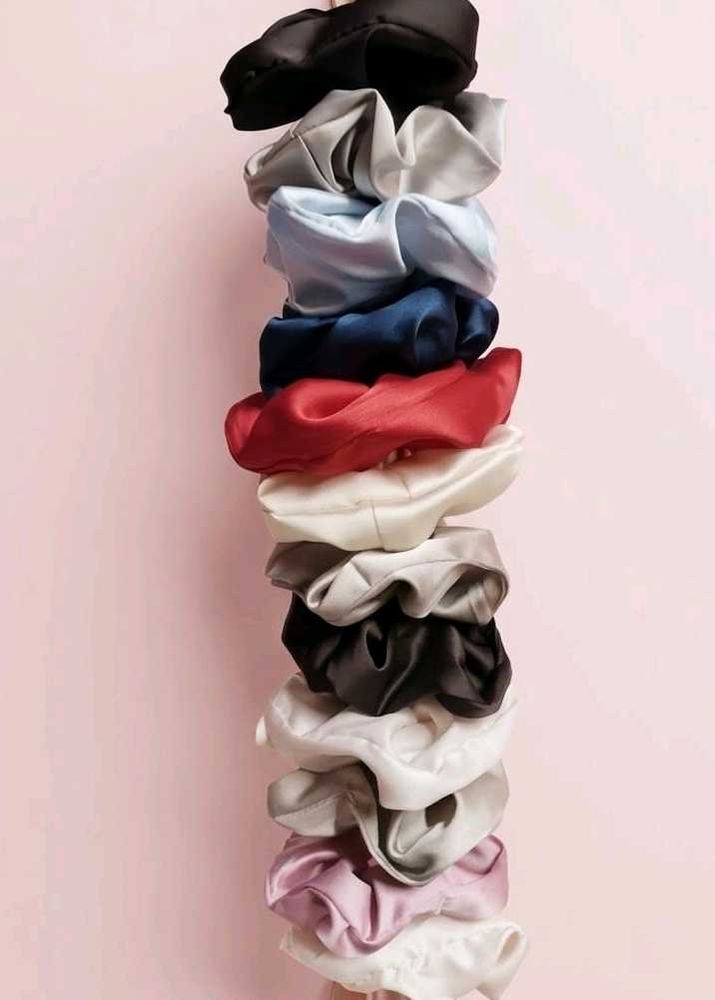 set 10 Satin Scrunchies (Multiple Colors)