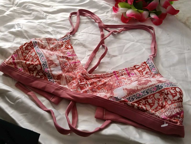 🎀BUY '1' GET '1' FREE Boho Print Bikini Top