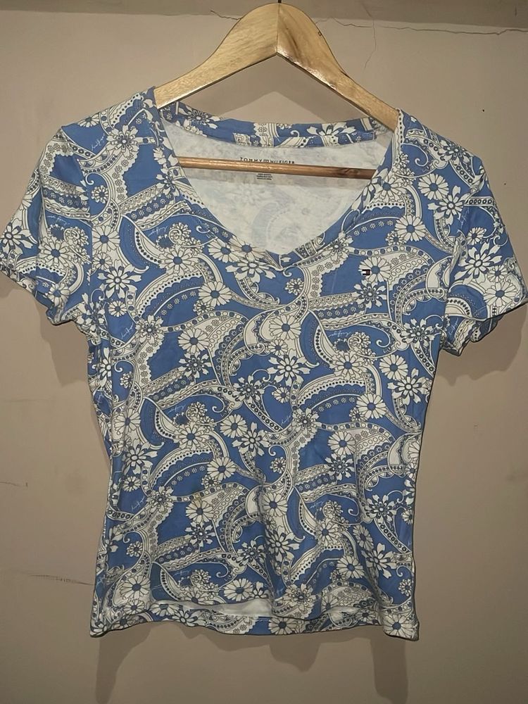Tommy Hilfiger Blue Paisley V-Neck Tee