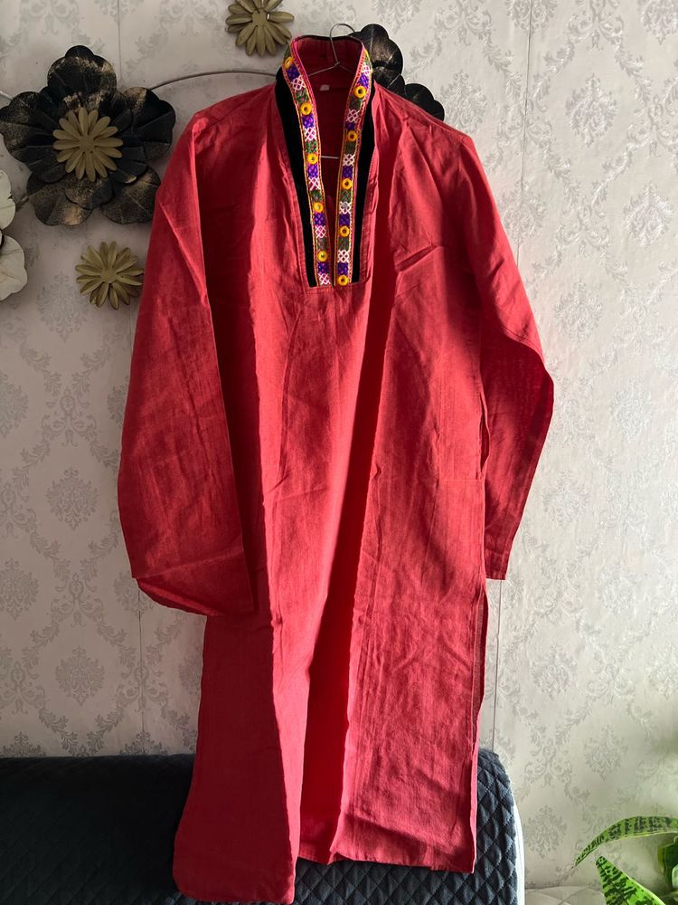 Navratri Men's Red Embroidered Kurta