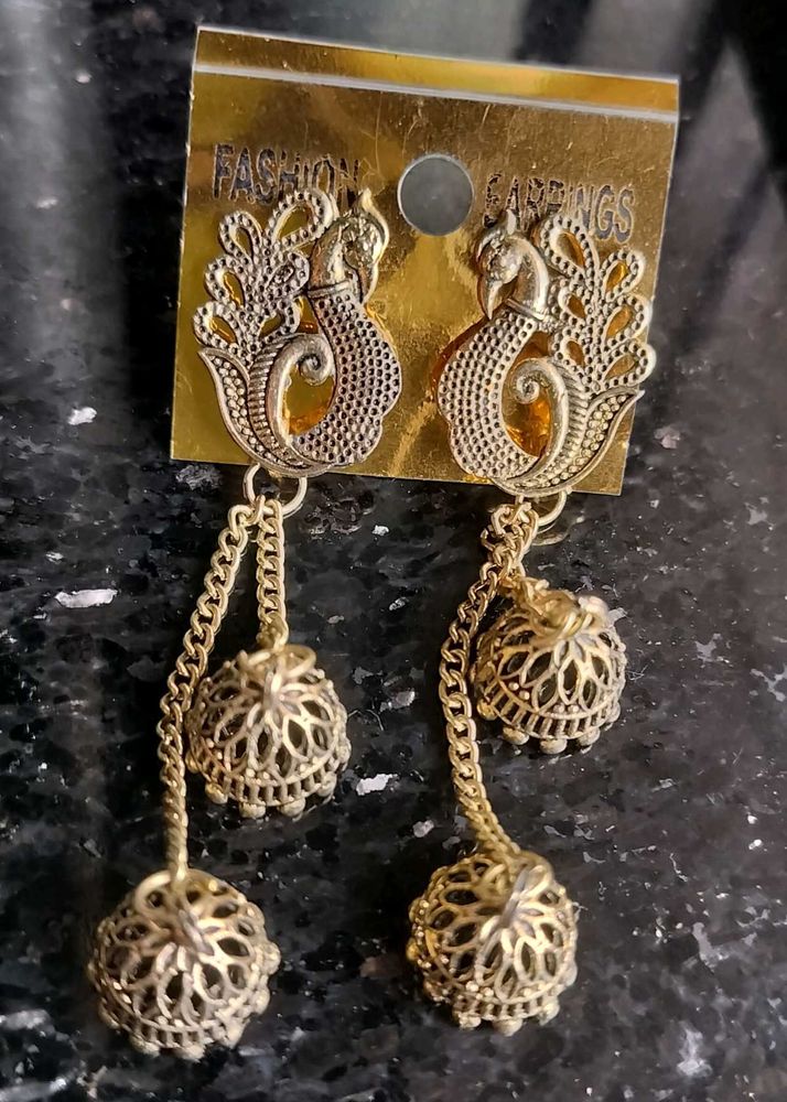 Cute Peacock Earrings 🦚