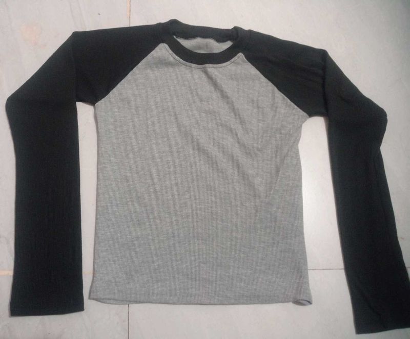 Grey &amp; Black Long Sleeve Raglan Top