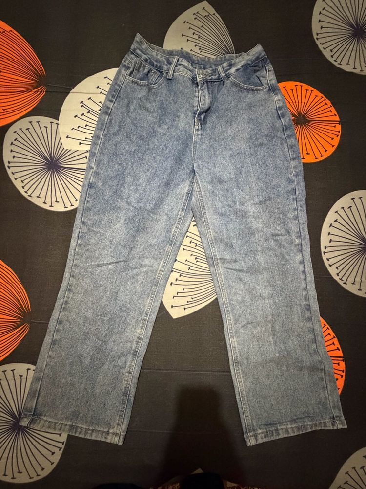 Staright Fit Denim