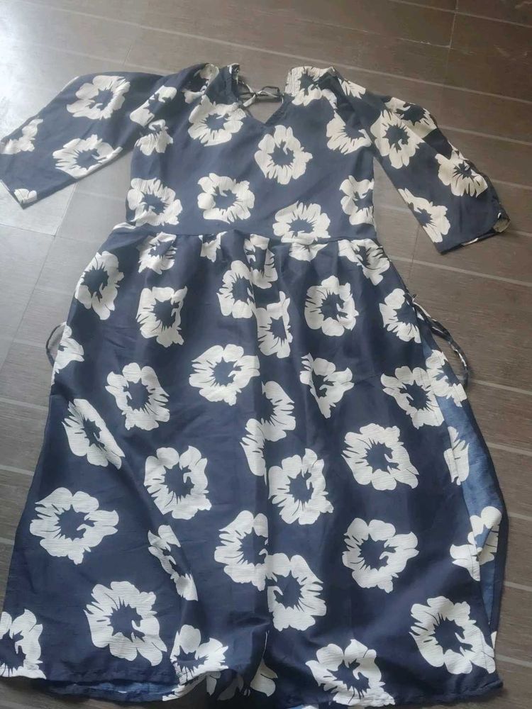 Navy Floral Print Midi Dress