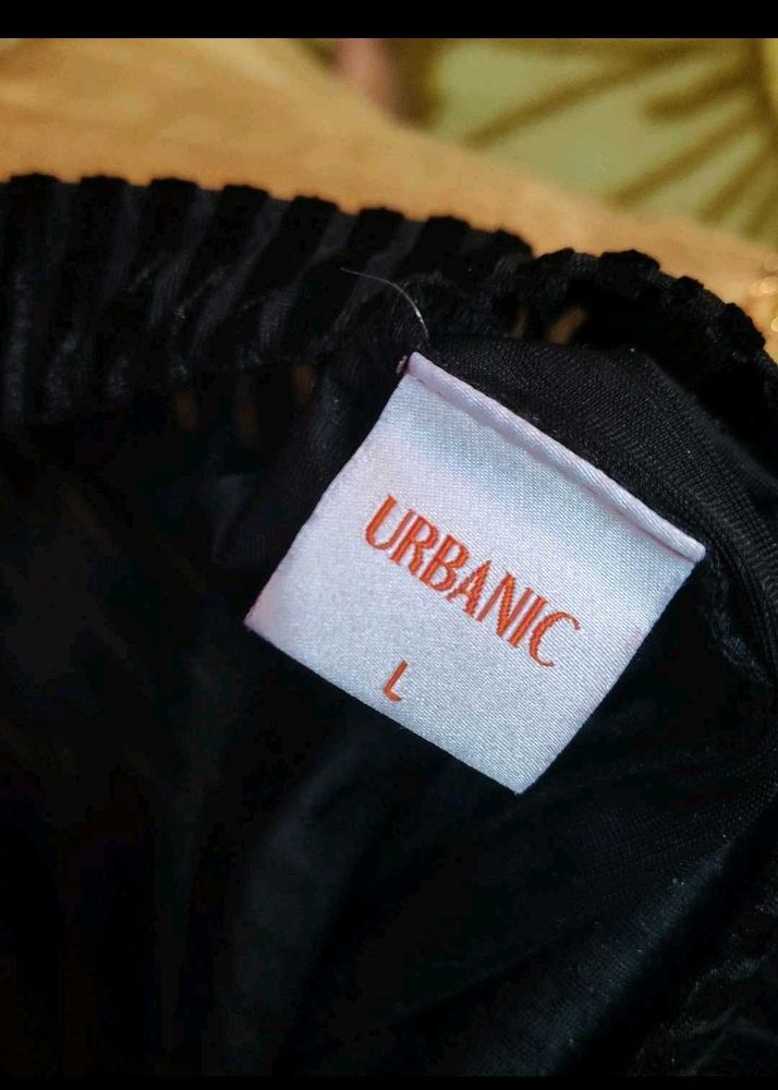 URBANIC Black Pants