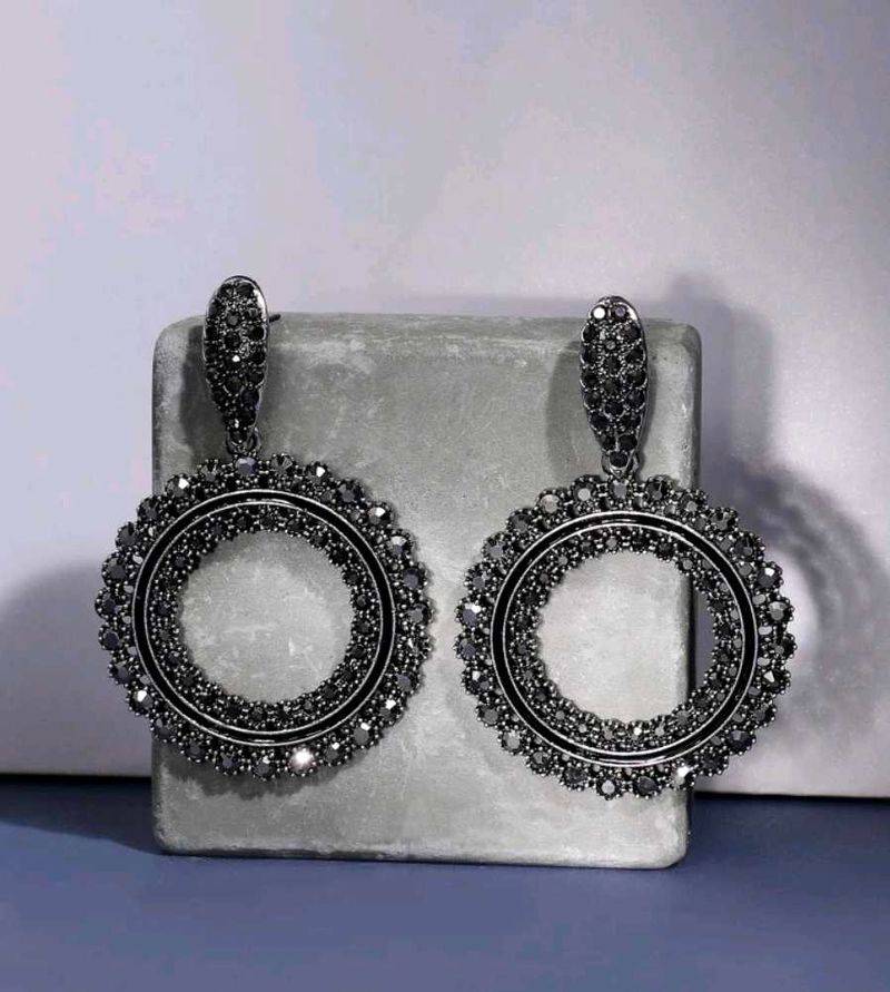 Circular Halo Drop Earnings