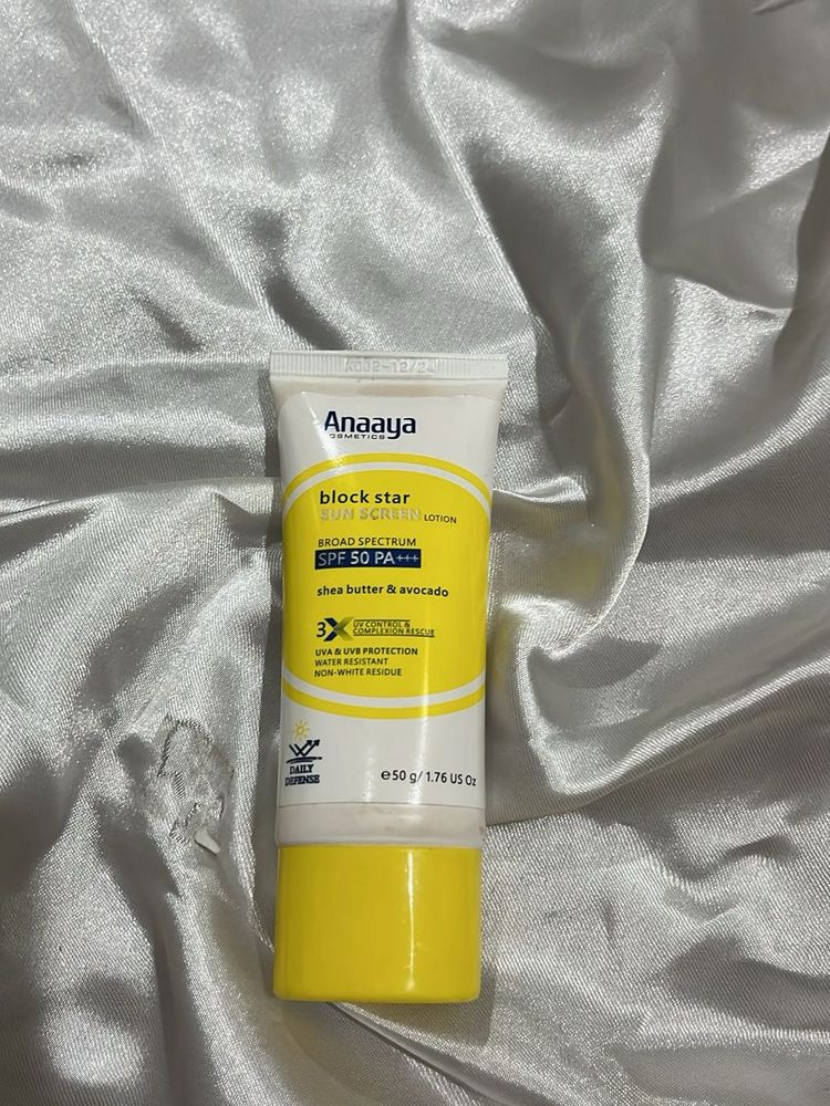 Anaaya Block Star Sunscreen Lotion SPF 50 PA+++