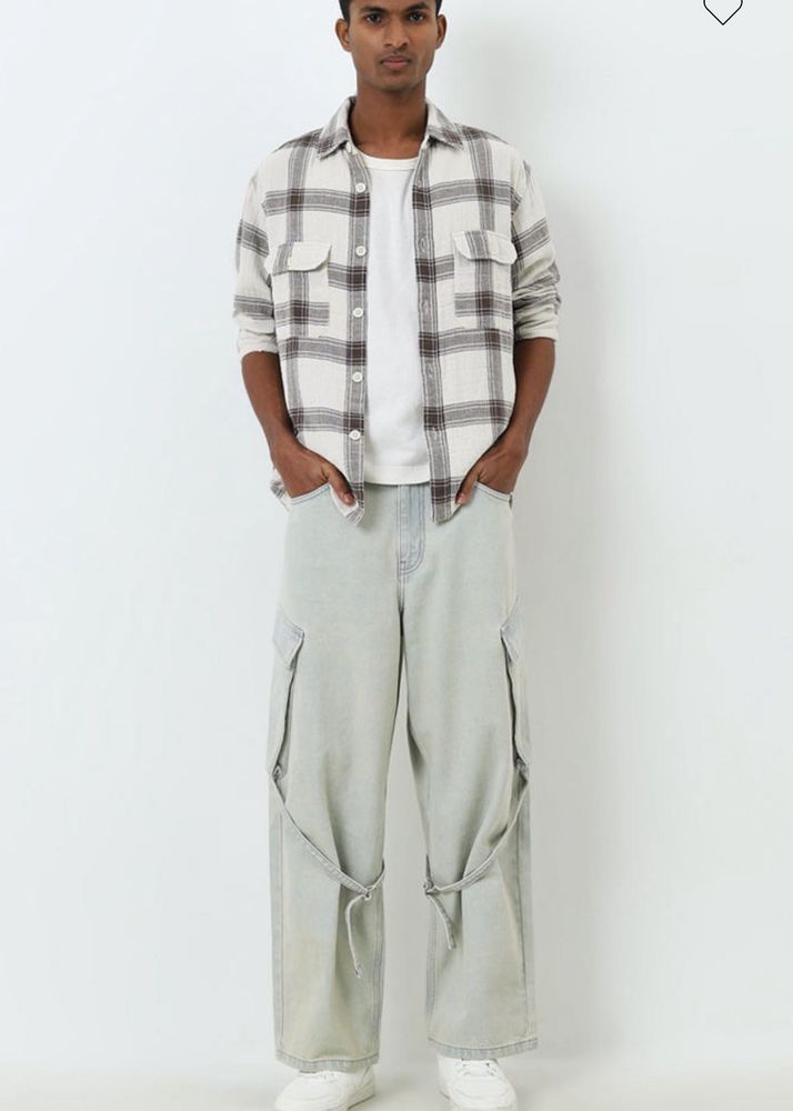 NUON WESTSIDE MEN ICE WASHED CARGO JEANS 32