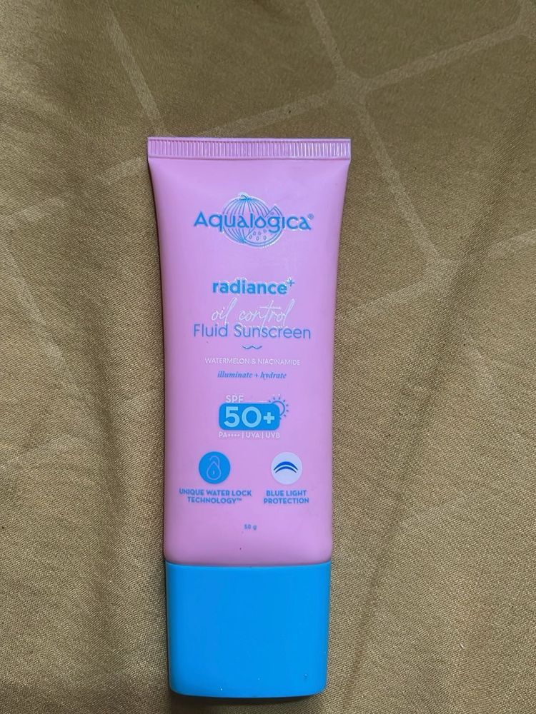 Aqualogica Radiance+ Oil Control Sunscreen