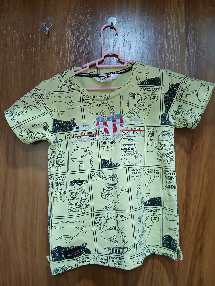 Stylish Graphic Tee &amp; shorts Set