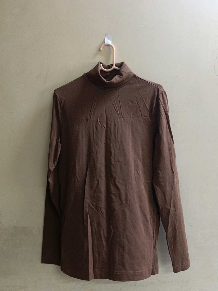 H&amp;M Jumper/Sweater Size Small colour Brown