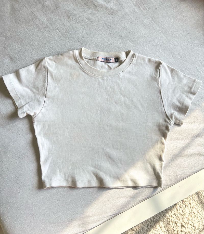 Burger bae - Basic Cropped T-Shirt