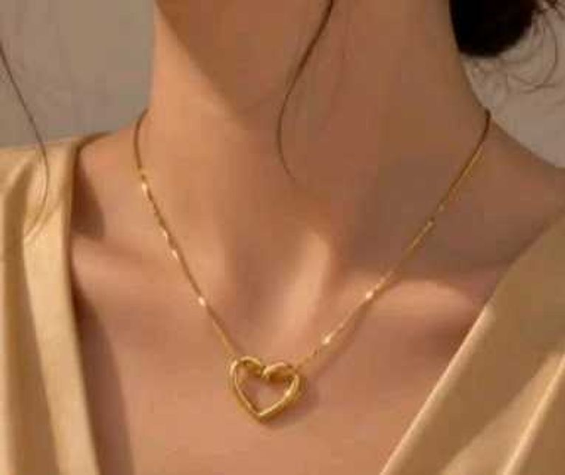 Gold Heart Pendant Necklace