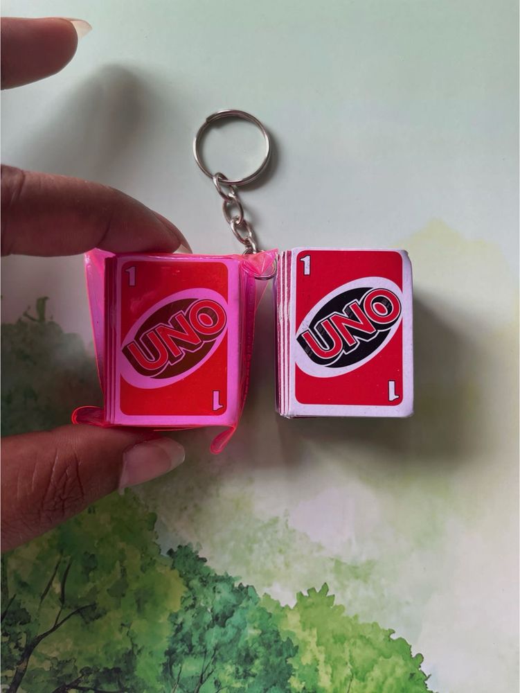 Home & Kitchen > Artwork | UNO Card Keychain | Freeup