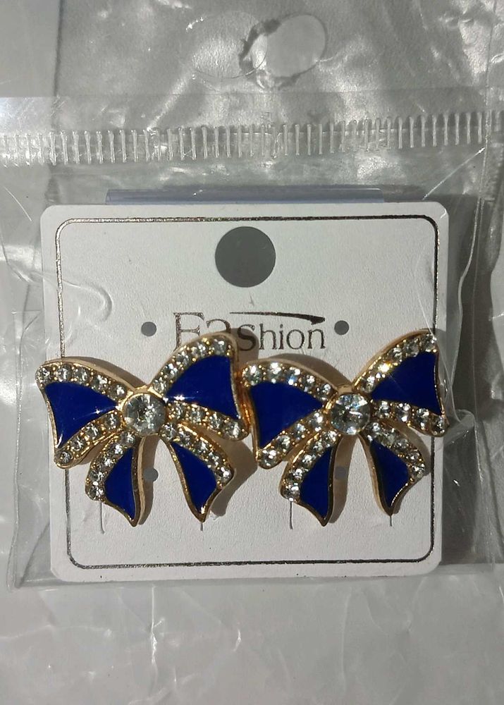 Charming Blue Bow Earrings