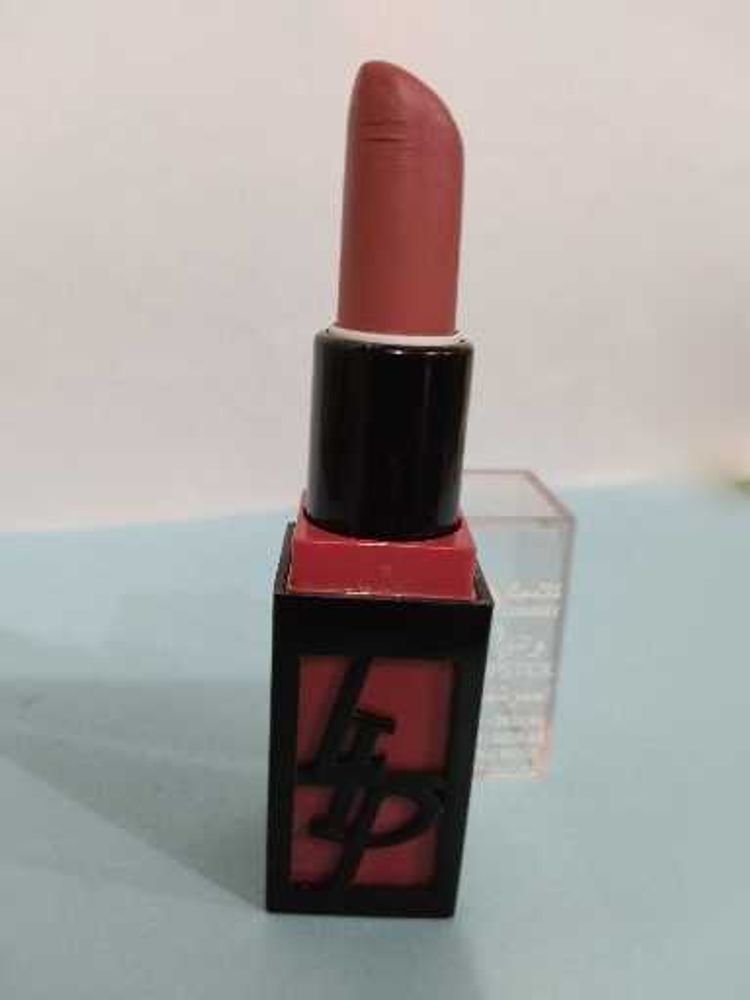 Stylish Matte Lipstick