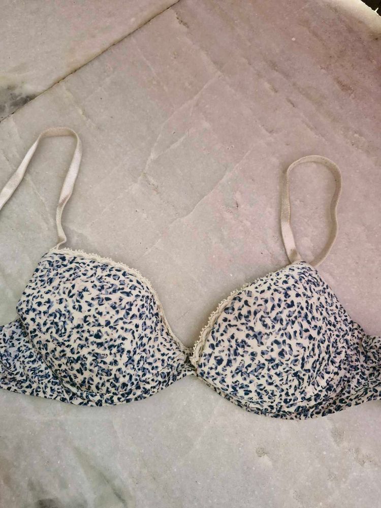 Calvin Klein Push up bra