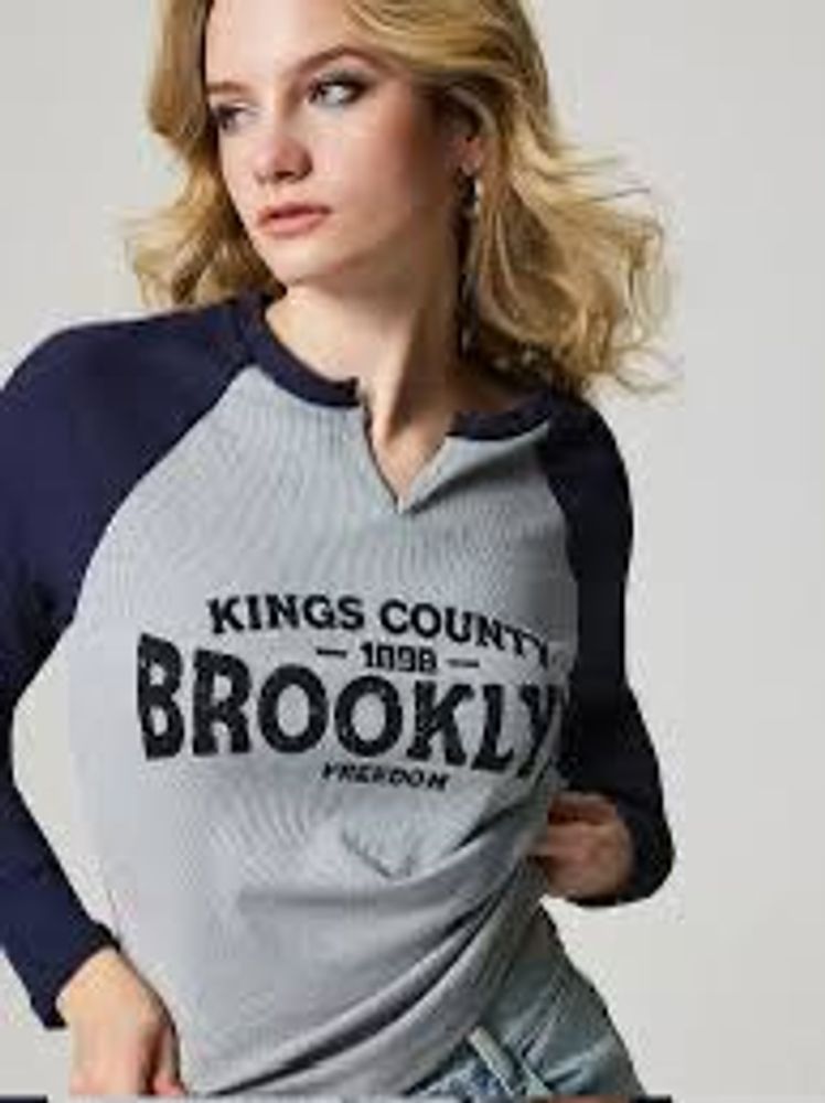 Brooklyn Graphic Raglan Top