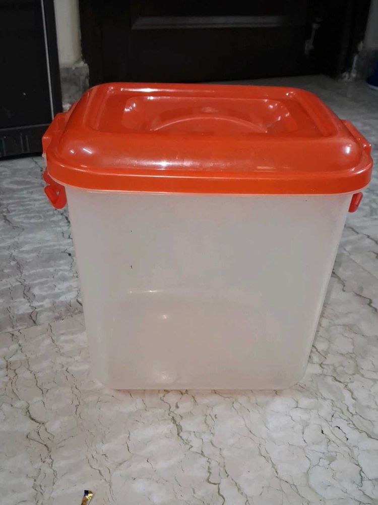 Durable Square Storage Container set of 2