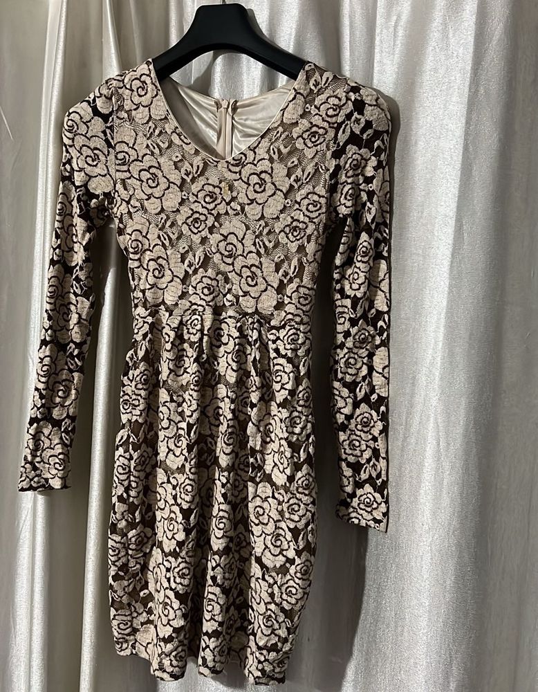 Elegant Lace Mini Dress