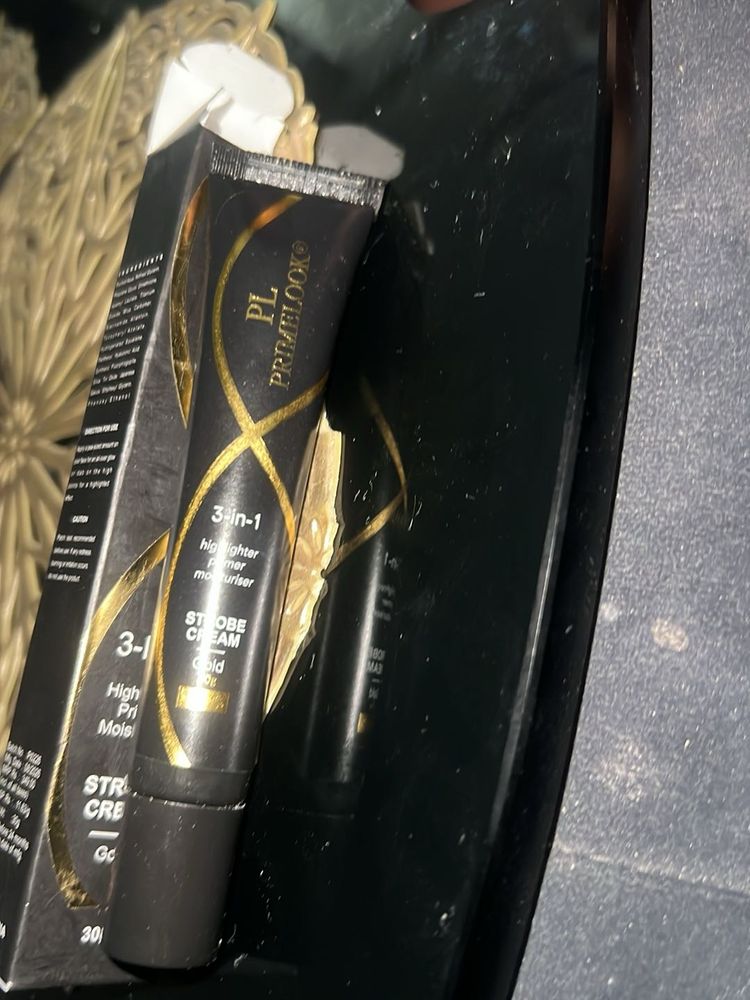 PL Prime Look Strobe Cream
