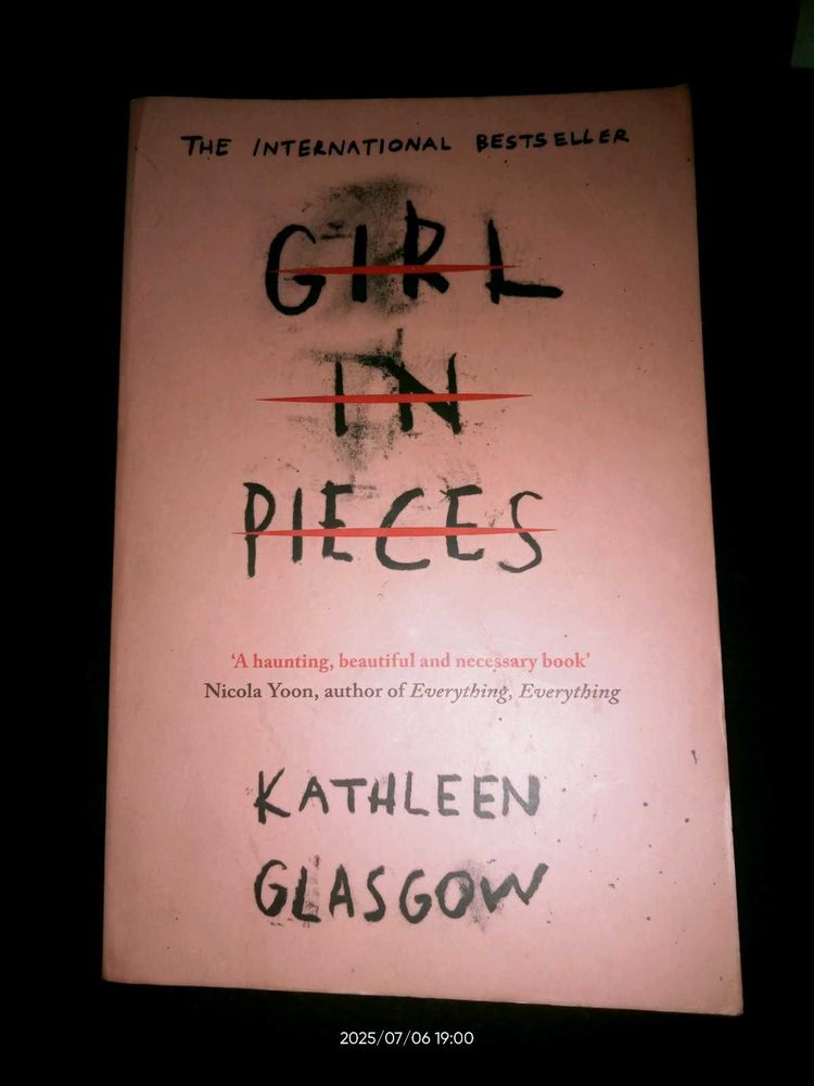Girl in Pieces by Kathleen Glasgow