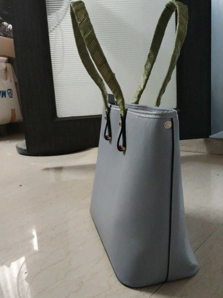 h n m ....Stylish Grey Tote Bag