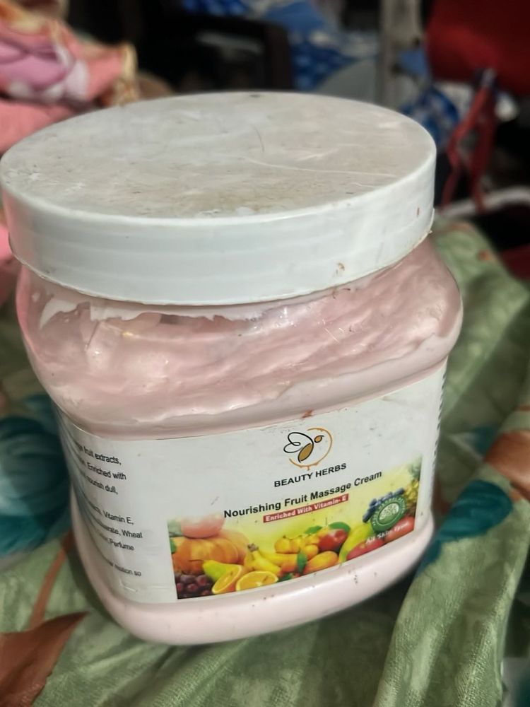 Nourishing Fruit Massage Cream