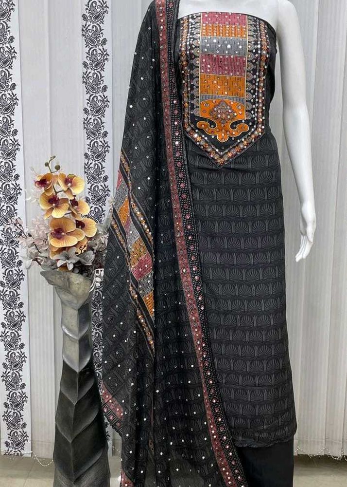 Elegant Black Kurta Set with Mirror Work