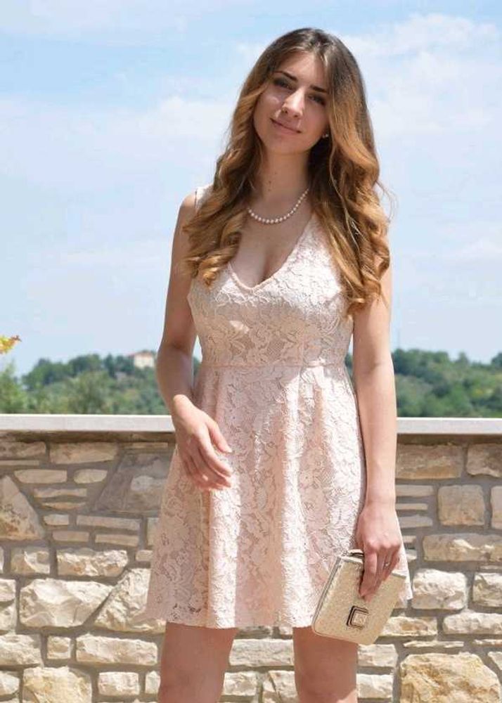 Forever 21 Elegant Lace V-Neck Dress