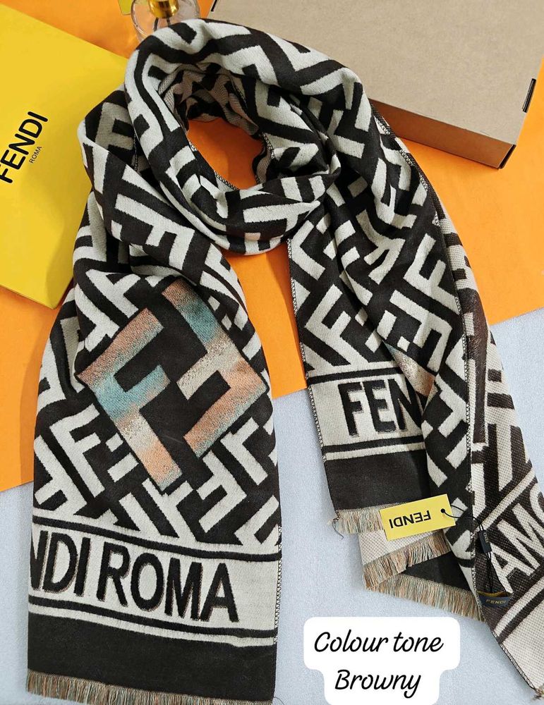 Fendi Dior Burberry Stoles Premium Unisex