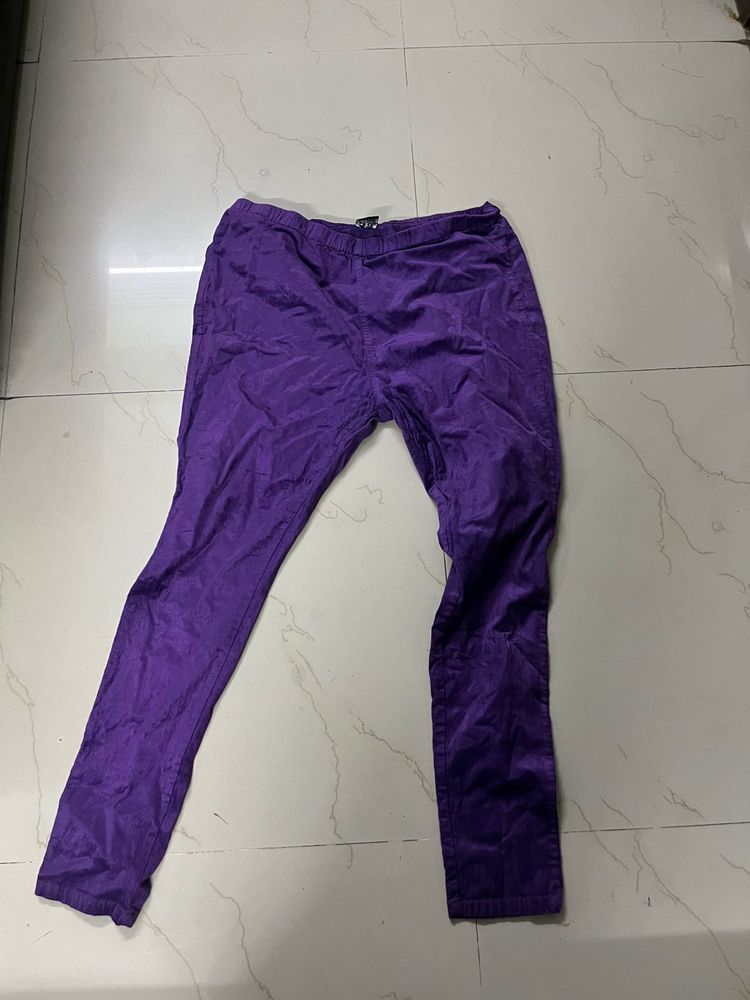 new violet pants
