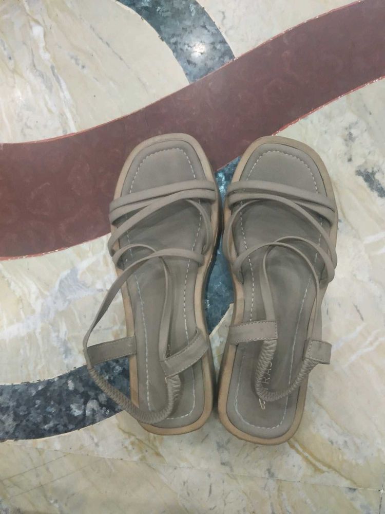 Stylish Grey Flat Sandals